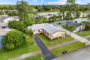 7281 N Pine Park Dr N, Lake Worth, FL 33467 - Photo 36