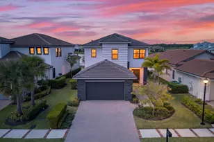 537 SE Fascino Cir, Port Saint Lucie, FL 34984 - Photo 1