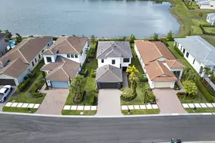 537 SE Fascino Cir, Port Saint Lucie, FL 34984 - Photo 26