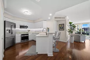 347 N New River Dr Dr E, Fort Lauderdale, FL 33301 - Photo 2