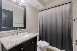 2627 NW 33rd St, Oakland Park, FL 33309 - Photo 10