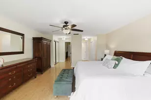 6043 Bayview Dr, Fort Lauderdale, FL 33308 - Photo 16
