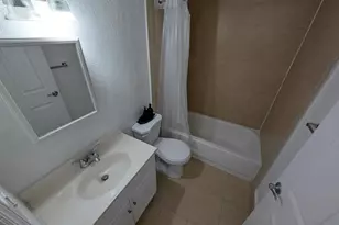 1720 NW N River Dr, Miami, FL 33125 - Photo 14