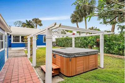 717 N Lakeside Drive, Lake Worth Beach, FL 33460 - Photo 22