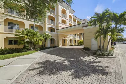 16 W Harbour Isle Dr Drive W #106, Fort Pierce, FL 34949 - Photo 6