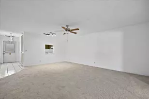 102 Amherst Ln, Greenacres, FL 33467 - Photo 12