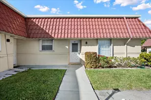 102 Amherst Ln, Greenacres, FL 33467 - Photo 2