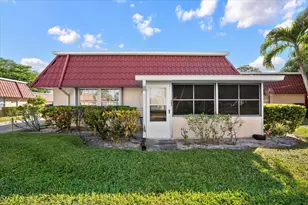102 Amherst Ln, Greenacres, FL 33467 - Photo 18