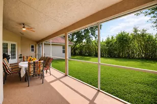 18743 Cape Sable Dr, Boca Raton, FL 33498 - Photo 20