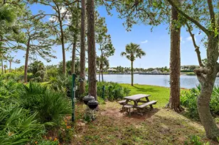 1001 Seafarer Cir, Jupiter, FL 33477 - Photo 6
