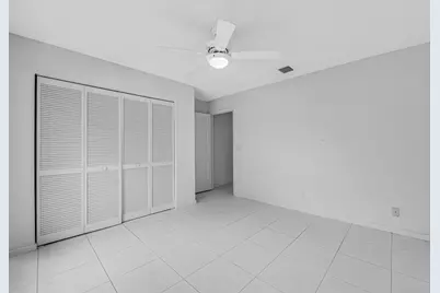 9758 Harbour Lake Circle, Boynton Beach, FL 33437 - Photo 36