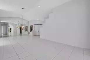 9758 Harbour Lake Cir, Boynton Beach, FL 33437 - Photo 8