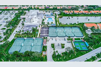 9758 Harbour Lake Circle, Boynton Beach, FL 33437 - Photo 52