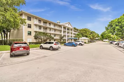 3507 Village Boulevard, West Palm Beach, FL 33409 - Photo 22