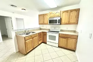 5106 Sanibel Ave, Fort Pierce, FL 34951 - Photo 10