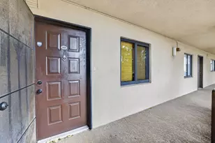 2206 S Cypress Bend Dr, Pompano Beach, FL 33069 - Photo 1