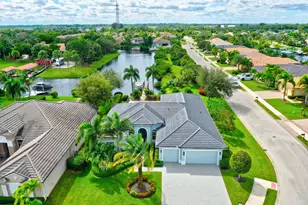 7186 SW Quiet River Ct, Stuart, FL 34997 - Photo 8