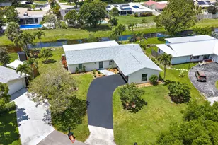 9831 Hyacinth Cir S, Palm Beach Gardens, FL 33410 - Photo 28