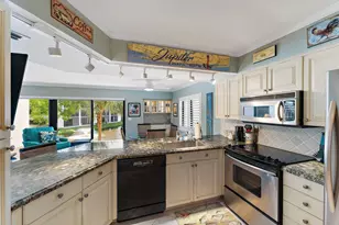 1605 Us-1, Jupiter, FL 33477 - Photo 14