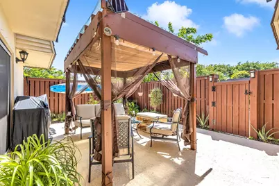 2776 SW 15th Street, Deerfield Beach, FL 33442 - Photo 6
