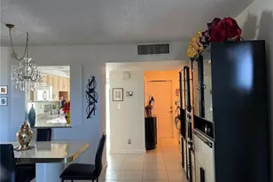 333 NE 21 Ave, Deerfield Beach, FL 33441 - Photo 2