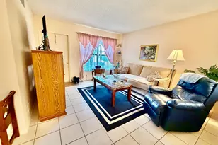 10059 Winding Lake Rd, Sunrise, FL 33351 - Photo 4