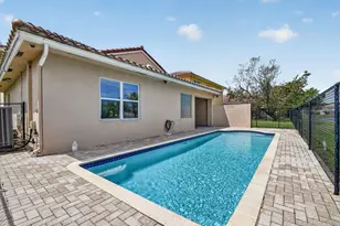 9157 Citrus Isle Ln, Lake Worth, FL 33467 - Photo 48
