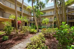5220 Las Verdes Cir, Delray Beach, FL 33484 - Photo 1