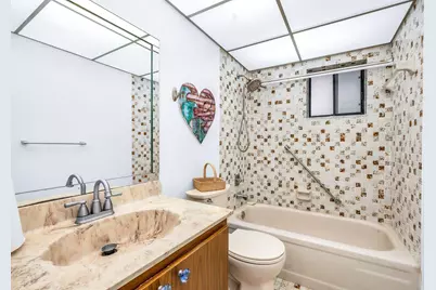 5220 Las Verdes Circle #108, Delray Beach, FL 33484 - Photo 12