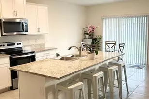 3526 SE Aberdeen Dr Dr SE, Palm Bay, FL 32909 - Photo 2