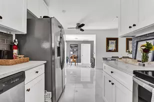 2301 Ridgeway Ave, West Palm Beach, FL 33401 - Photo 10