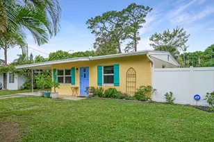 1815 S 30th St, Fort Pierce, FL 34947 - Photo 2