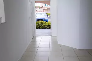 1270 SE 27th St, Homestead, FL 33035 - Photo 2