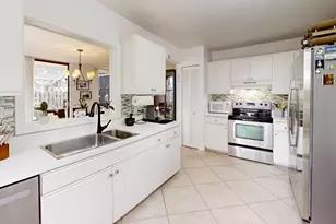 5803 Fox Hollow Dr, Boca Raton, FL 33486 - Photo 10