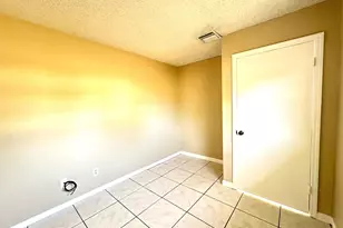 3365 SE Garden St, Stuart, FL 34997 - Photo 10