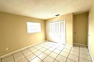 3365 SE Garden St, Stuart, FL 34997 - Photo 8