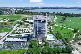 2400 Presidential Way, West Palm Beach, FL 33401 - Photo 38
