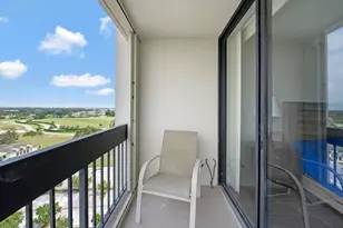2400 Presidential Way, West Palm Beach, FL 33401 - Photo 26