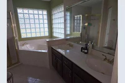 5514 NW Whitecap Road, Port Saint Lucie, FL 34986 - Photo 10
