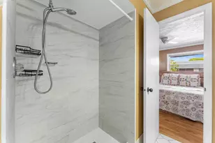 8000 Lagos De Campo Blvd, Tamarac, FL 33321 - Photo 26