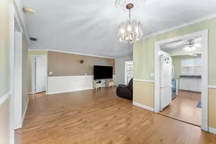 8000 Lagos De Campo Blvd, Tamarac, FL 33321 - Photo 8