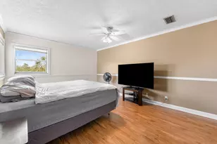 8000 Lagos De Campo Blvd, Tamarac, FL 33321 - Photo 18
