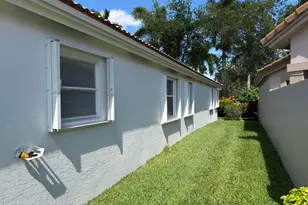 9706 Harbour Lake Cir, Boynton Beach, FL 33437 - Photo 24