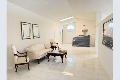 9706 Harbour Lake Circle, Boynton Beach, FL 33437 - Photo 10