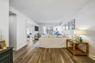 40 Isle of Venice Dr, Fort Lauderdale, FL 33301 - Photo 12