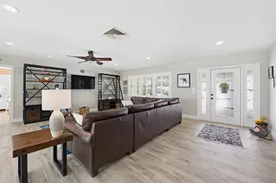 3491 SE Clubhouse Pl, Stuart, FL 34997 - Photo 22