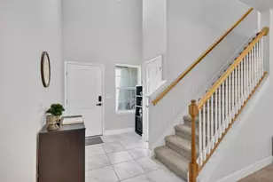 674 NE Turtleback Trail, Port Saint Lucie, FL 34983 - Photo 4