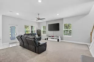 674 NE Turtleback Trail, Port Saint Lucie, FL 34983 - Photo 6