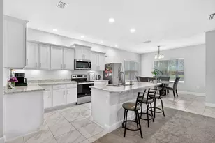 674 NE Turtleback Trail, Port Saint Lucie, FL 34983 - Photo 12