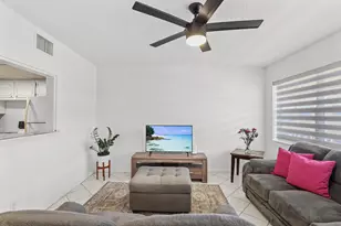 215 Sheffield I, West Palm Beach, FL 33417 - Photo 4